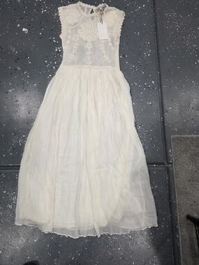 Zara Cream Lace Applique Maxi Dress